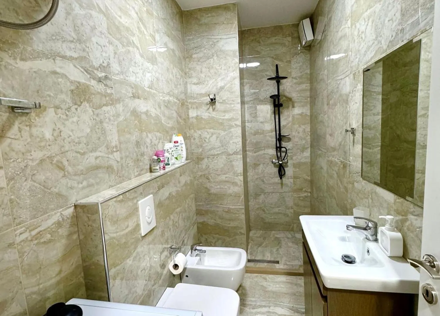 Tirana City View Apartment Albania